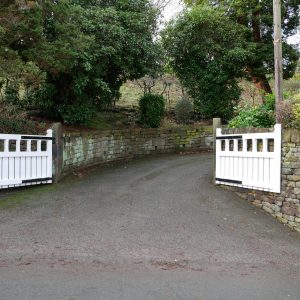 Hampshire driveway gate